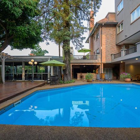 אסונסיון Hotel Villa Morra Suites מראה חיצוני תמונה