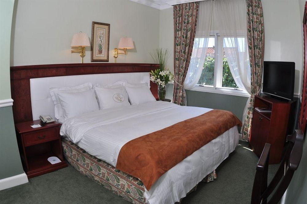 אסונסיון Hotel Villa Morra Suites מראה חיצוני תמונה